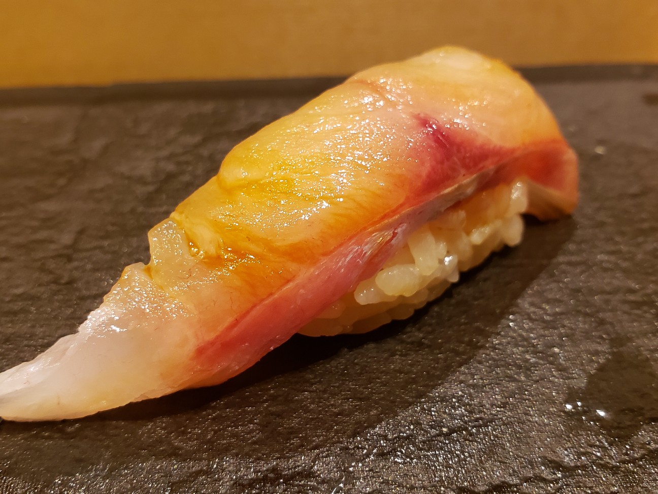 まんてん鮨 日比谷 おまかせで味わう旬の寿司 質の高さに感動です 夜のおまかせ 御成門プログラマーのグルメ記録 まんてん鮨 日比谷 おまかせで味わう旬の寿司 質の高さに感動です 夜のおまかせ 御成門プログラマーのグルメ記録