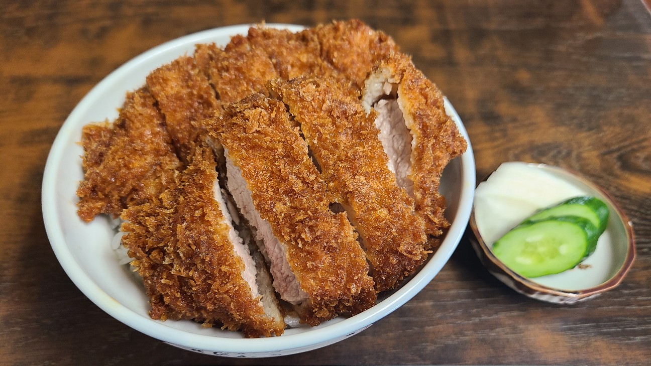 今井屋 寄居 創業1904年 変わらない味のソースかつ丼を楽しめるお店 かつ丼 御成門プログラマーのグルメ記録