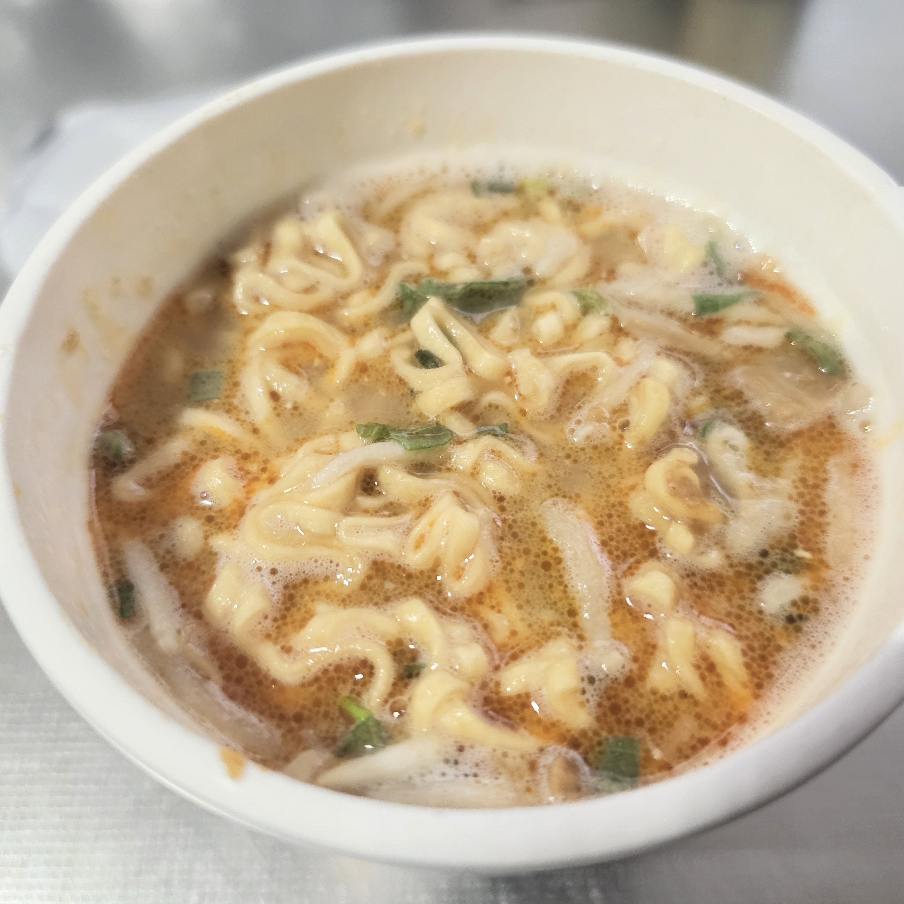 みそきん カップラーメン 12個 HIKAKIN ヒカキン みそきんラーメン Amazon.co.jp: HIKAKIN PREMIUM カップ麺 みそきん濃厚味噌