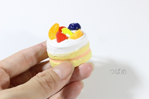 超リアルしっとりふわふわケーキBCフルーツケーキ f:id:tubame8:20170912135927j:plain