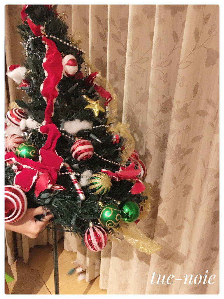 片付け超簡単 収納の悩みからも解放 おすすめの折りたたみ式クリスマスツリー Tue Noie
