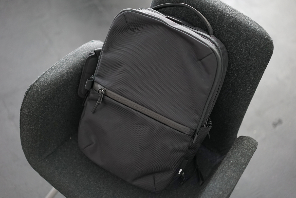 Aer Flight pack2 ブラック　エアー フライト パック2 黒 Aer フライトパック 2のレビュー！MacBook16インチがすっぽり