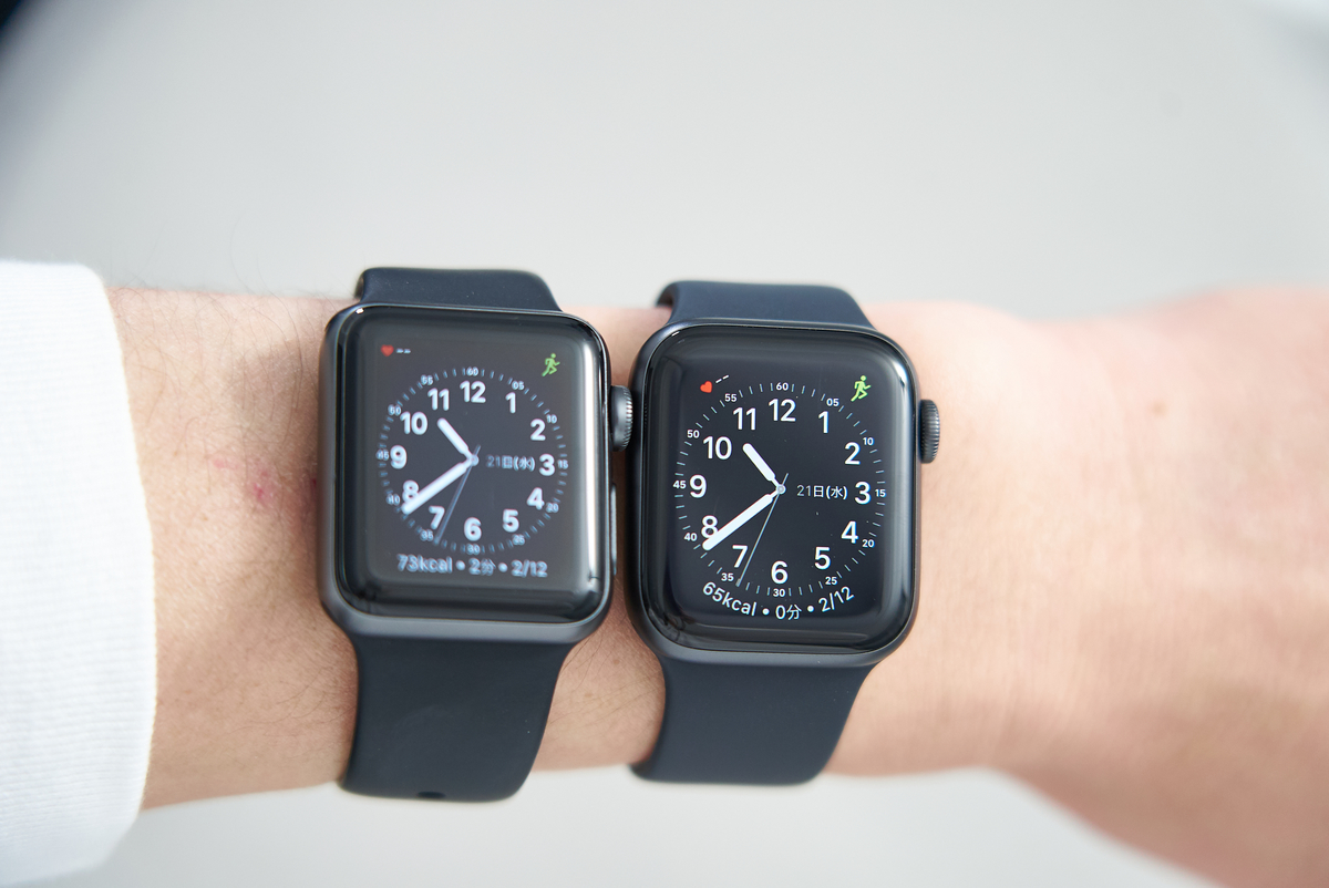 写真33枚】Apple Watch6の40mm（ソロループ サイズ6）とApple Watch3の