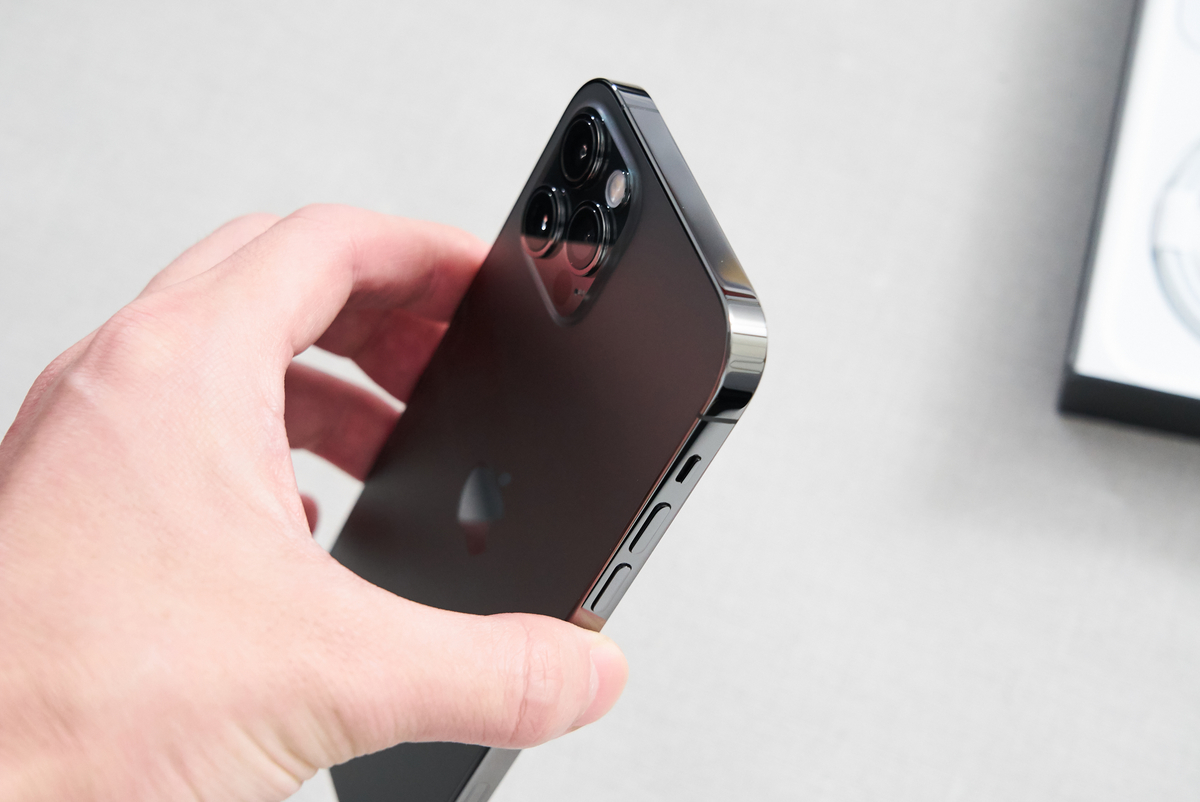 写真48枚】iPhone 12 Proのグラファイトとシルバーが届いたので写真を