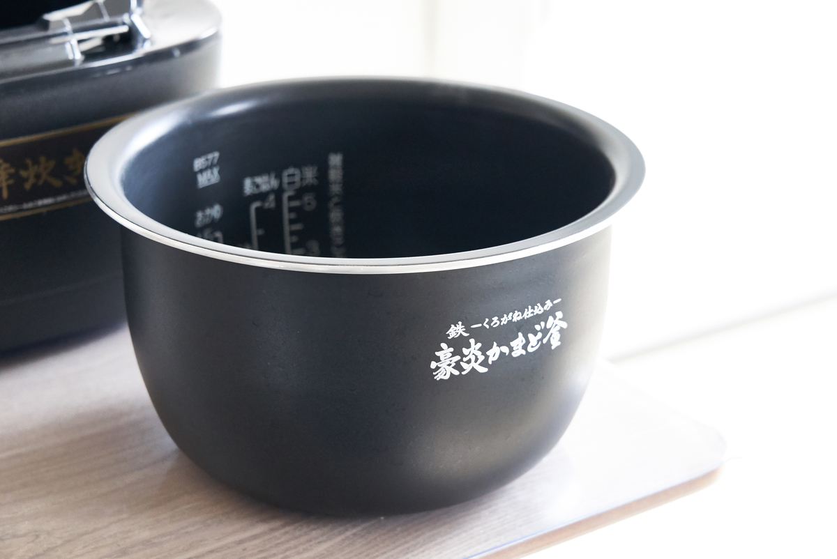 象印 - 炎舞炊き NW-PS10-BZ  炊飯器　2021年製 象印の炎舞炊き「NW-PS10」は最上位に機種に負けないベーシック