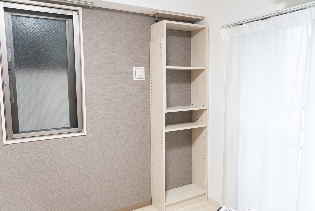 震度7に耐える、山五の突っ張り耐震本棚を買って組み立ててみた - つぐ