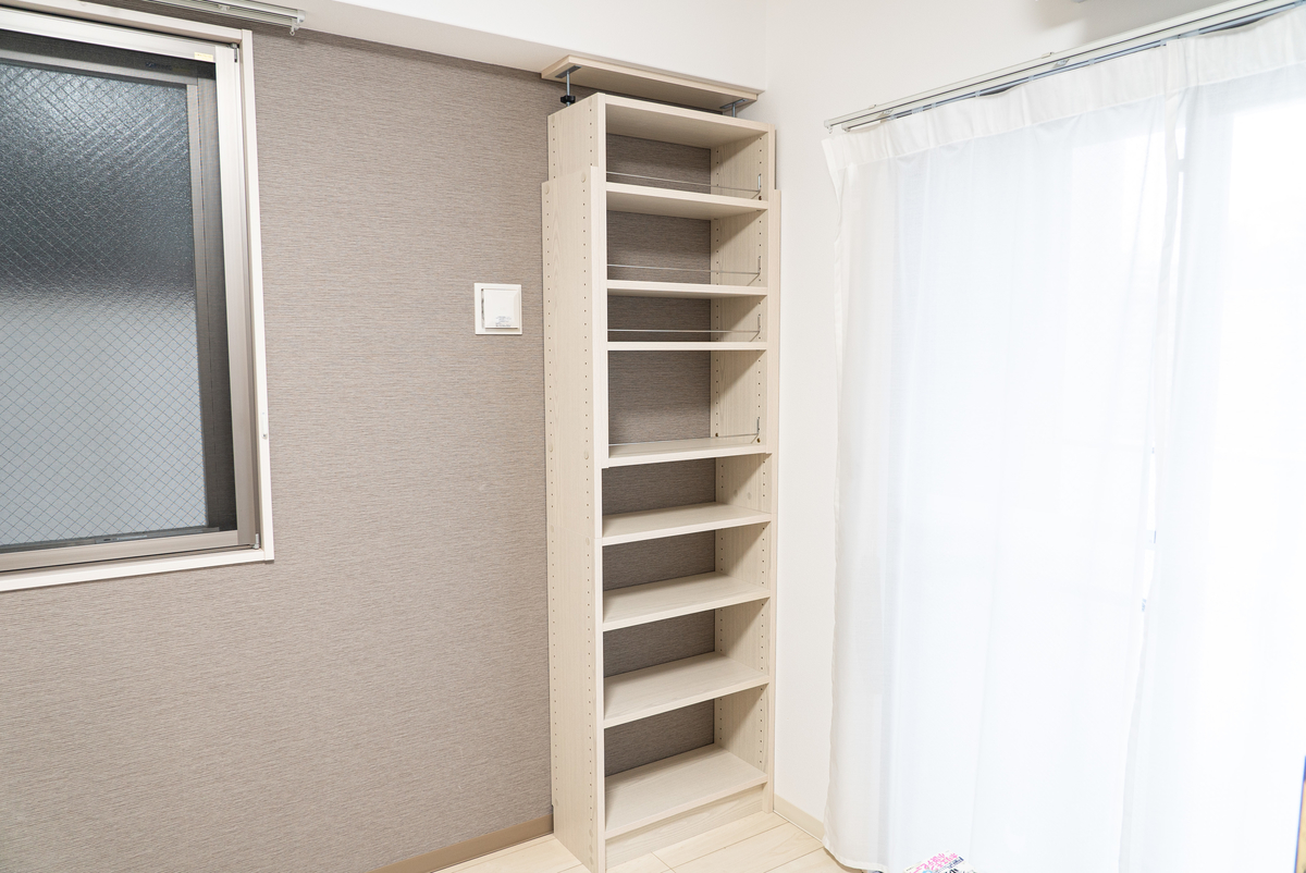 震度7に耐える、山五の突っ張り耐震本棚を買って組み立ててみた - つぐ