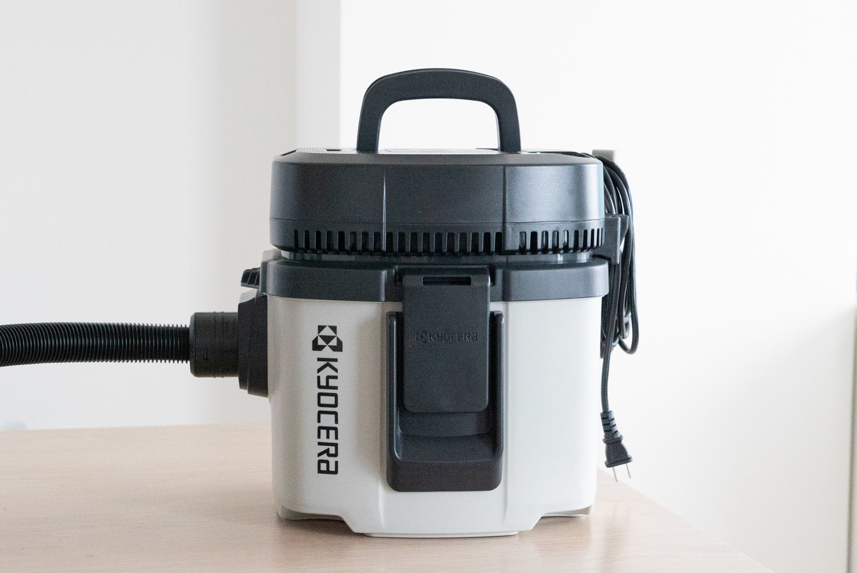 布製品を水洗いできるリンサークリーナーとして、乾湿両用掃除機「VC