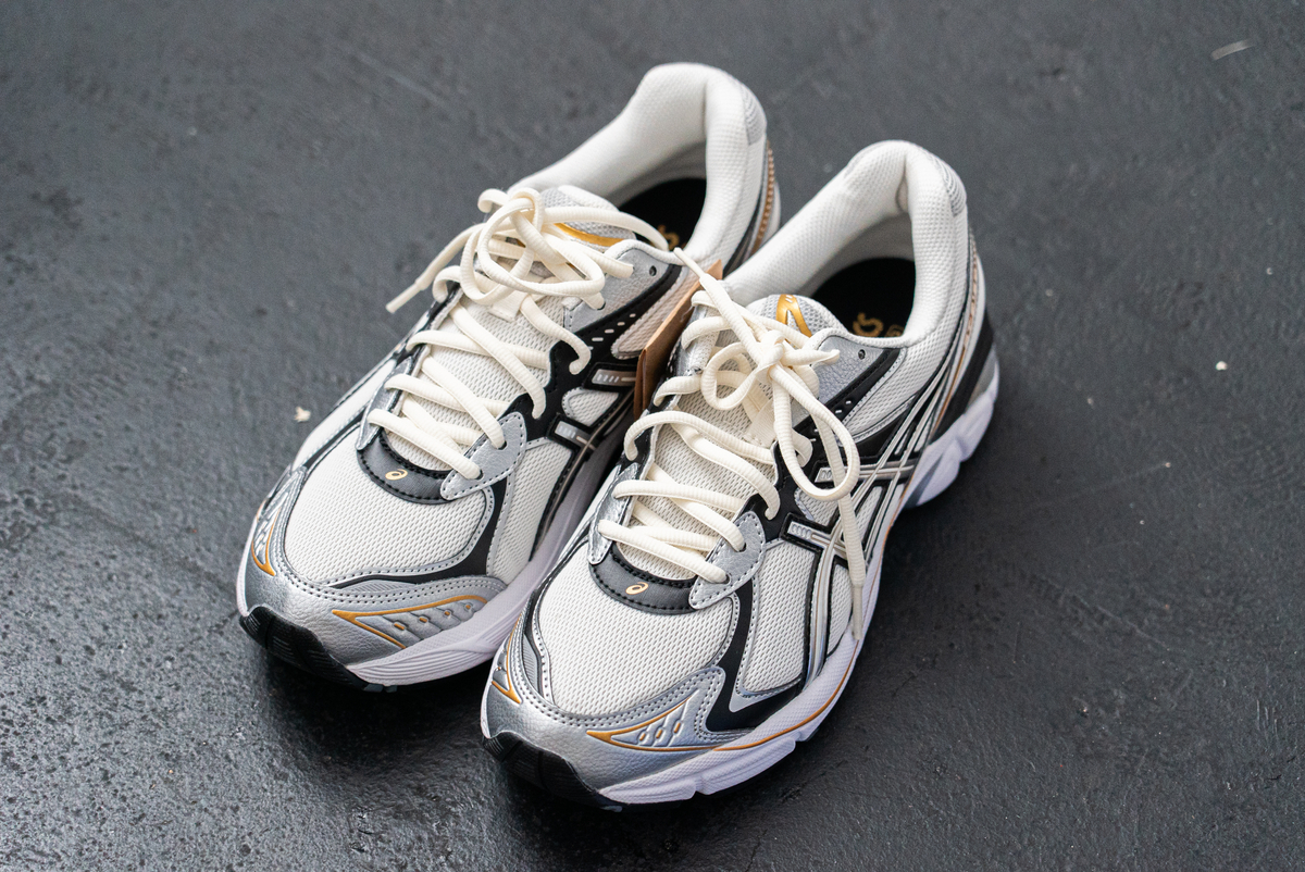 Amazon | ASICS メンズ GT-2000 11 ランニングシューズ