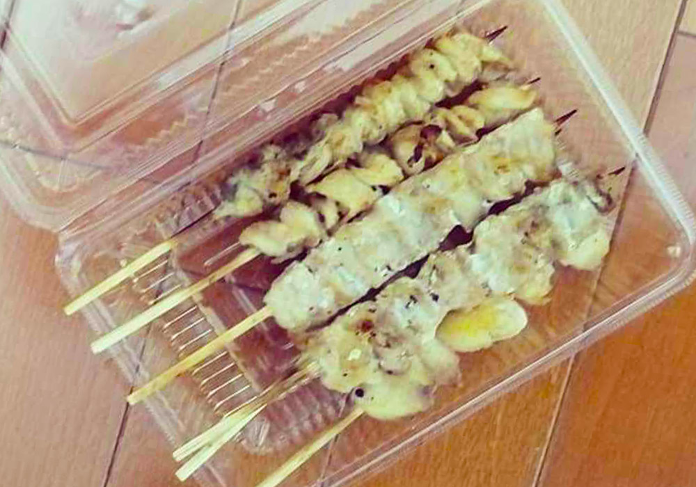 白木屋の串焼きは2本で149円（税抜）、6本買っても447円（税抜）という大特価！
