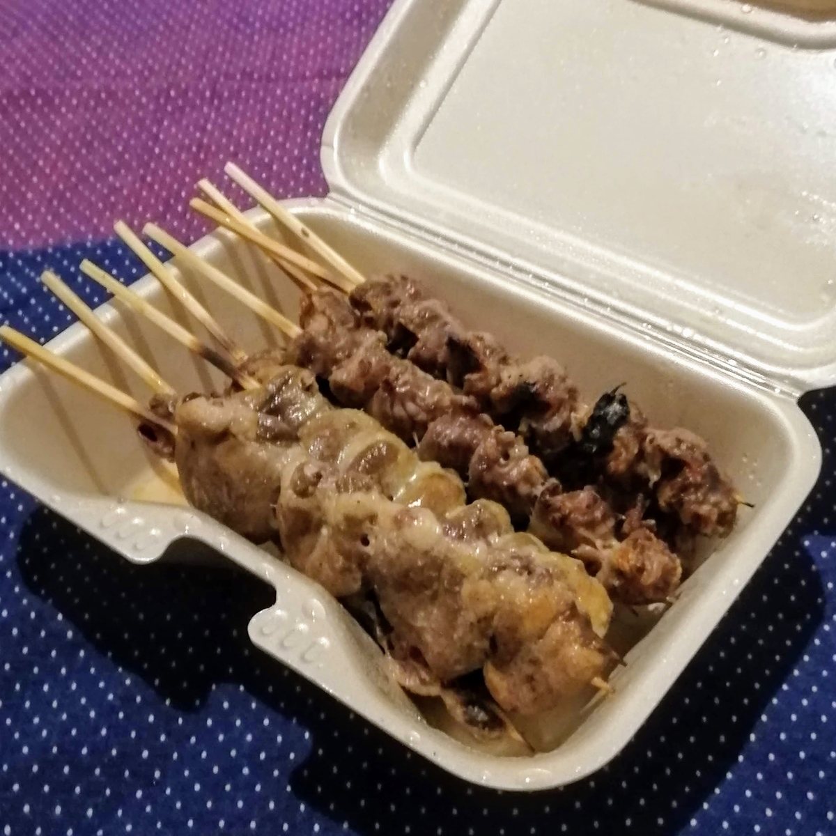 白木屋のテイクアウトセールで購入した「クセ強め」な串4種はビールに合う！