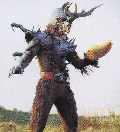 仮面ライダー 第話 怪人イノカブトン 発狂ガスでライダーを倒せ 内向的な あまりにも内向的な