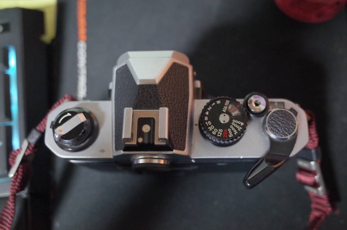 Nikon New FM2をレンズ付二万で購入した話 - 怠惰に生きてる記録