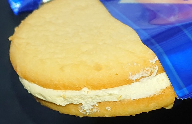 ビアードパパ ガレットサンド パイシュークリーム味！値段や