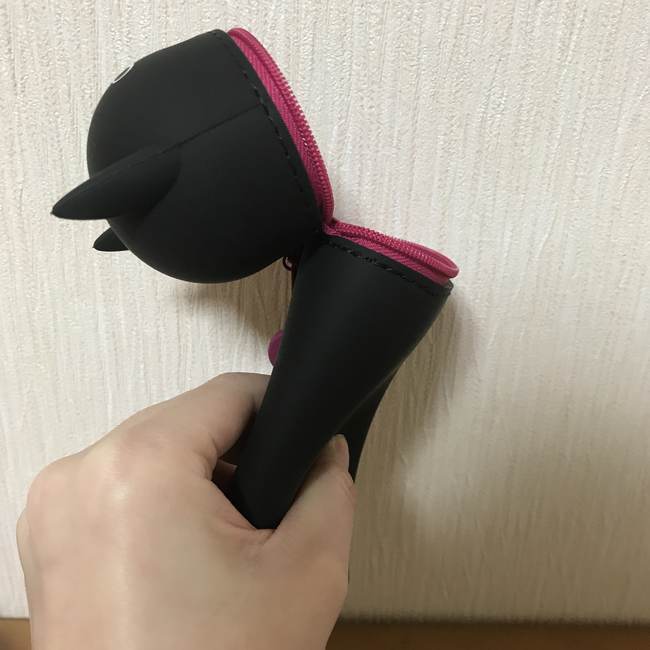 f:id:tumuji2:20181102113158j:plain PuniLabo ペンケース ボストンテリア 触り心地