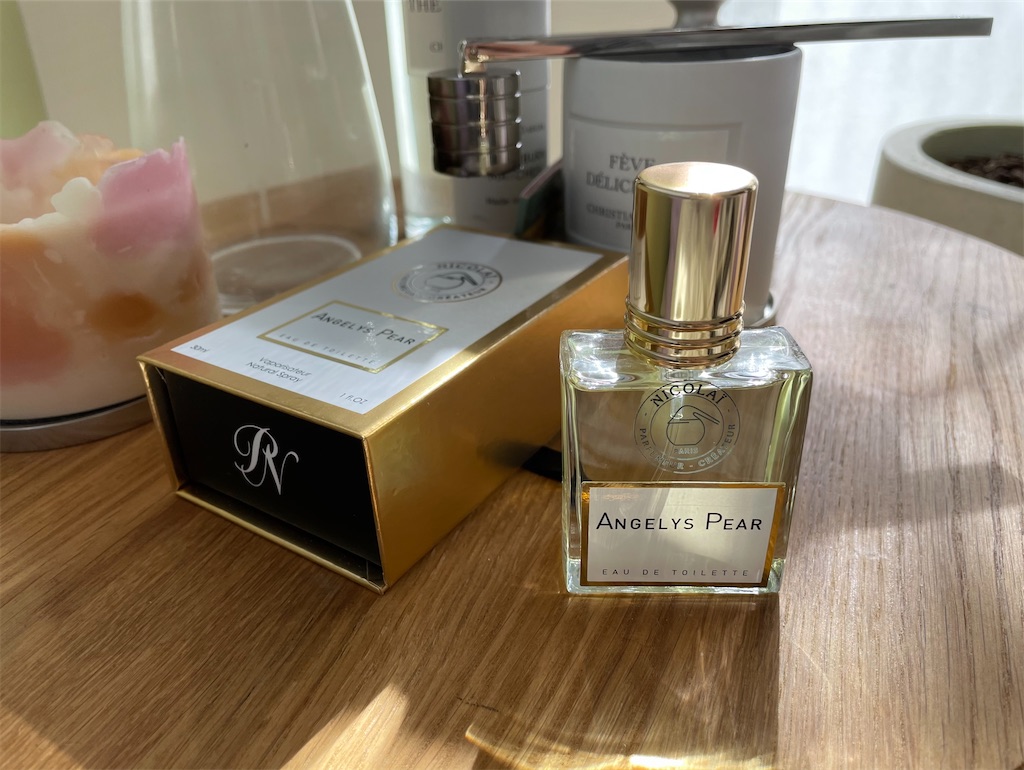 ニコライ アンジェリーズペアー オードトワレ 30ml ニコライ アンジェリーズペアー オードトワレ 30mlが激安