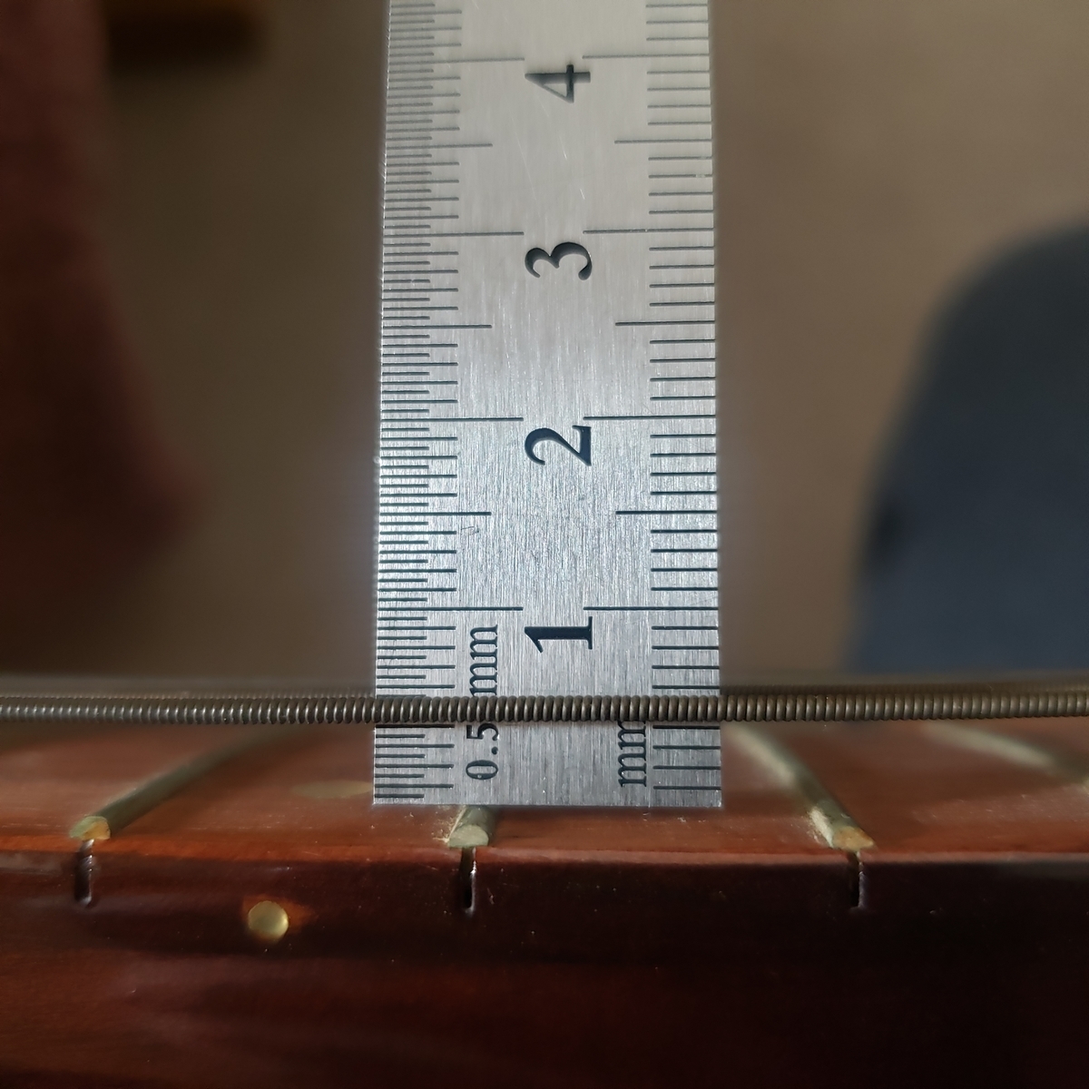 サドル高さが限界~ブリッジ加工 YAMAHA FG-150F - turugi-punkの日記