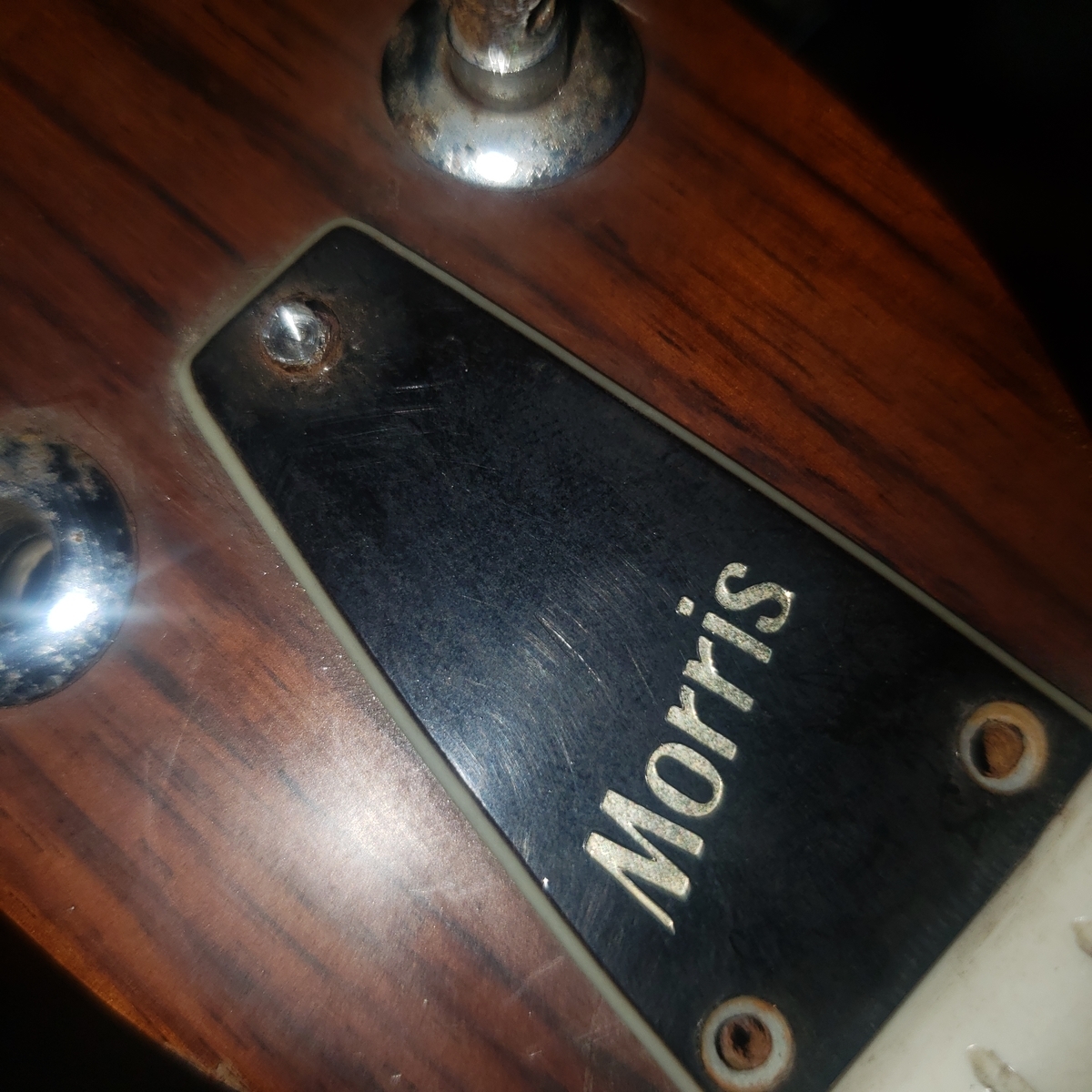 ネジが外せない Morris W18 - turugi-punkの日記