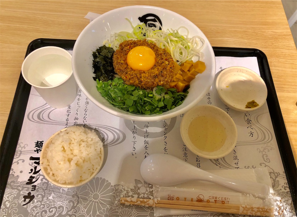 大阪 梅田フードコート 麺やマルショウ の 台湾まぜそば Jyoのもぐもぐ日記 大阪 梅田フードコート 麺やマルショウ の 台湾まぜそば Jyoのもぐもぐ日記