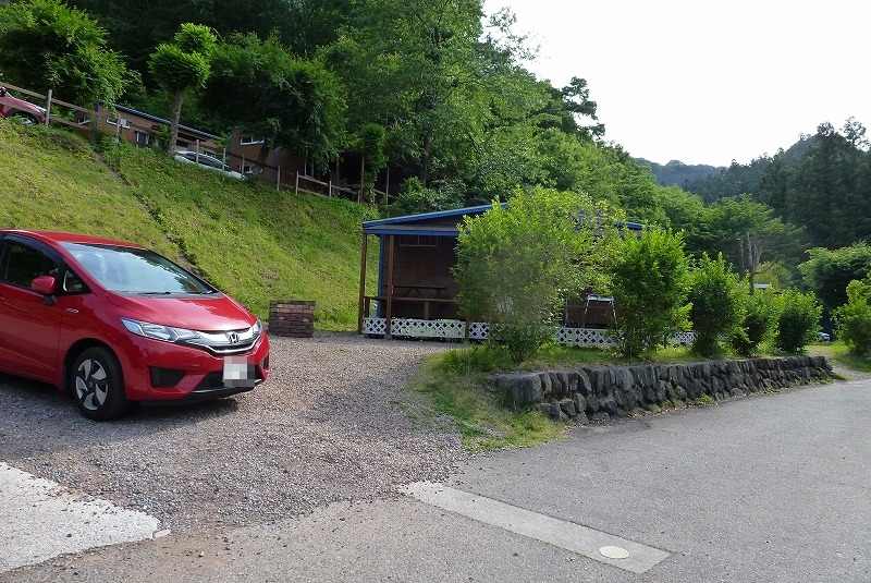 満願ビレッジオートキャンプ場　コテージ