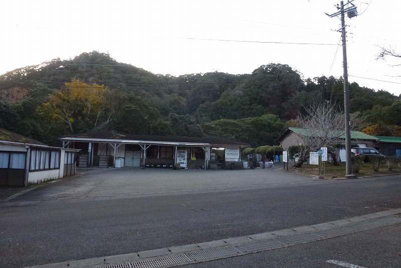 内浦山県民の森　ゴミ捨て場