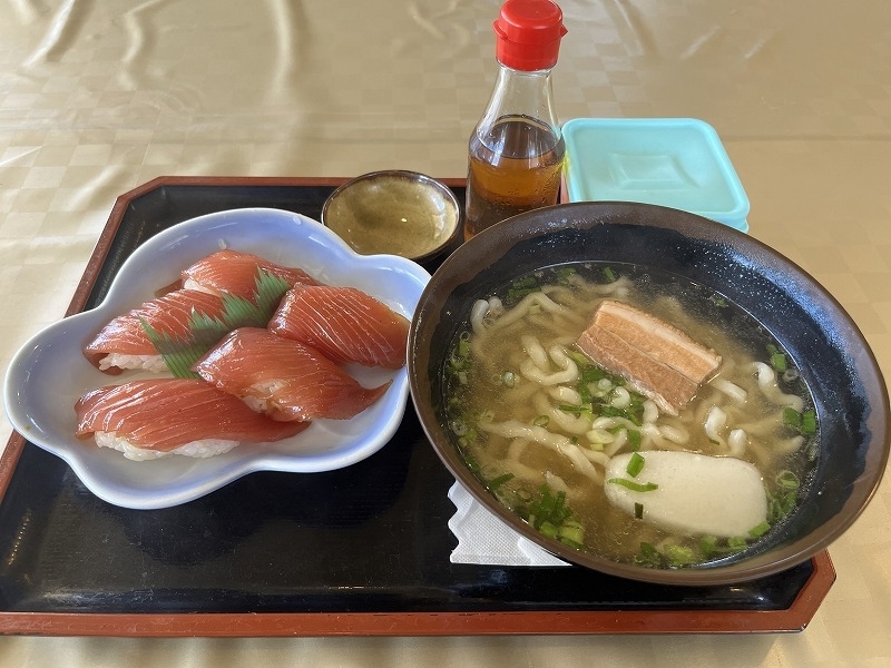 大東そばセット