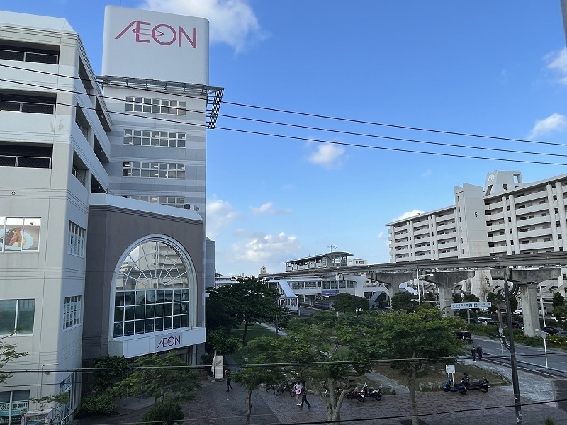 小禄駅 イオン