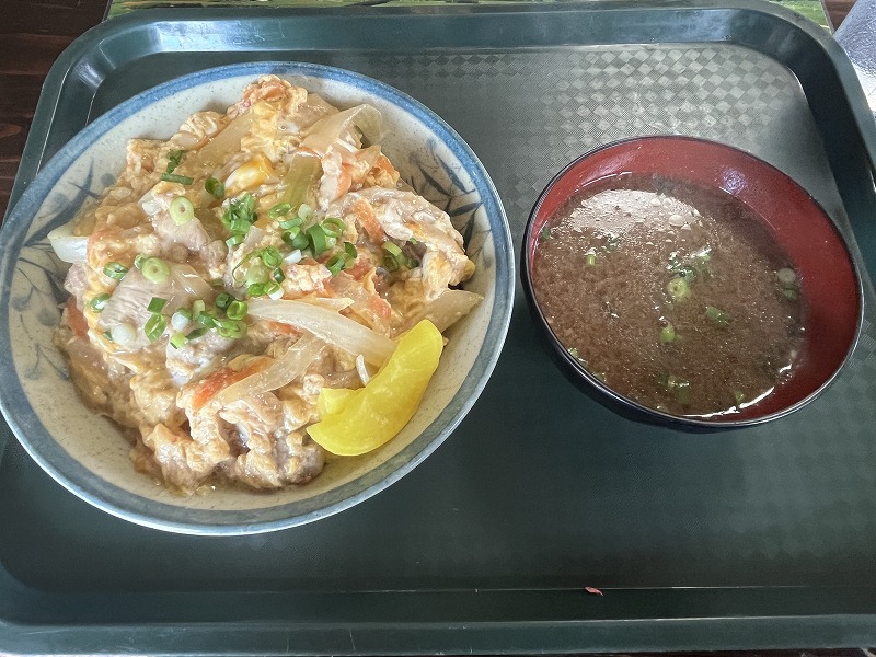 光食堂　親子丼
