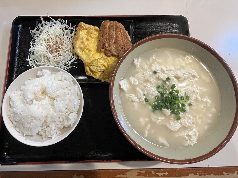 那覇　お食事処みかど　ゆし豆腐