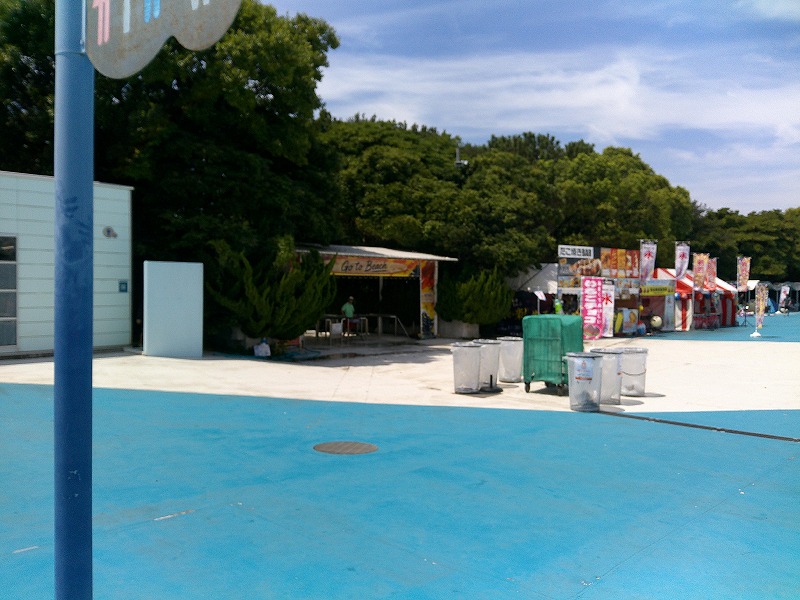 稲毛海浜公園プール　ビーチ入り口
