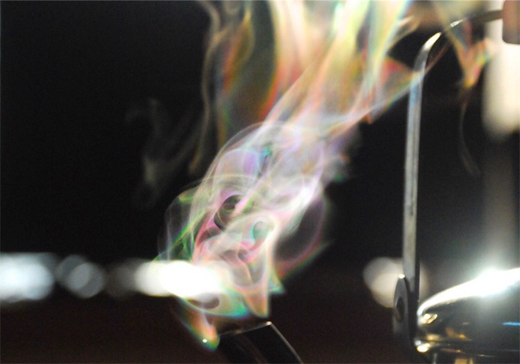 真実はひとつじゃない 謎はいつもそこに 真実はひとつじゃない 謎はいつもそこに