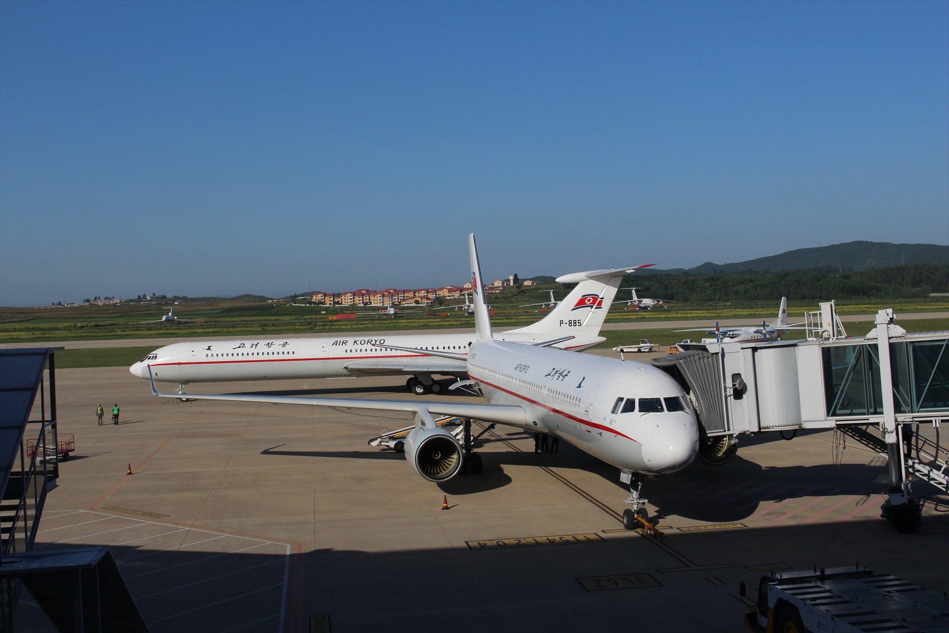 高麗航空のツポレフ機で平壌から帰国する 朝鮮平壌南浦巡検 02-16