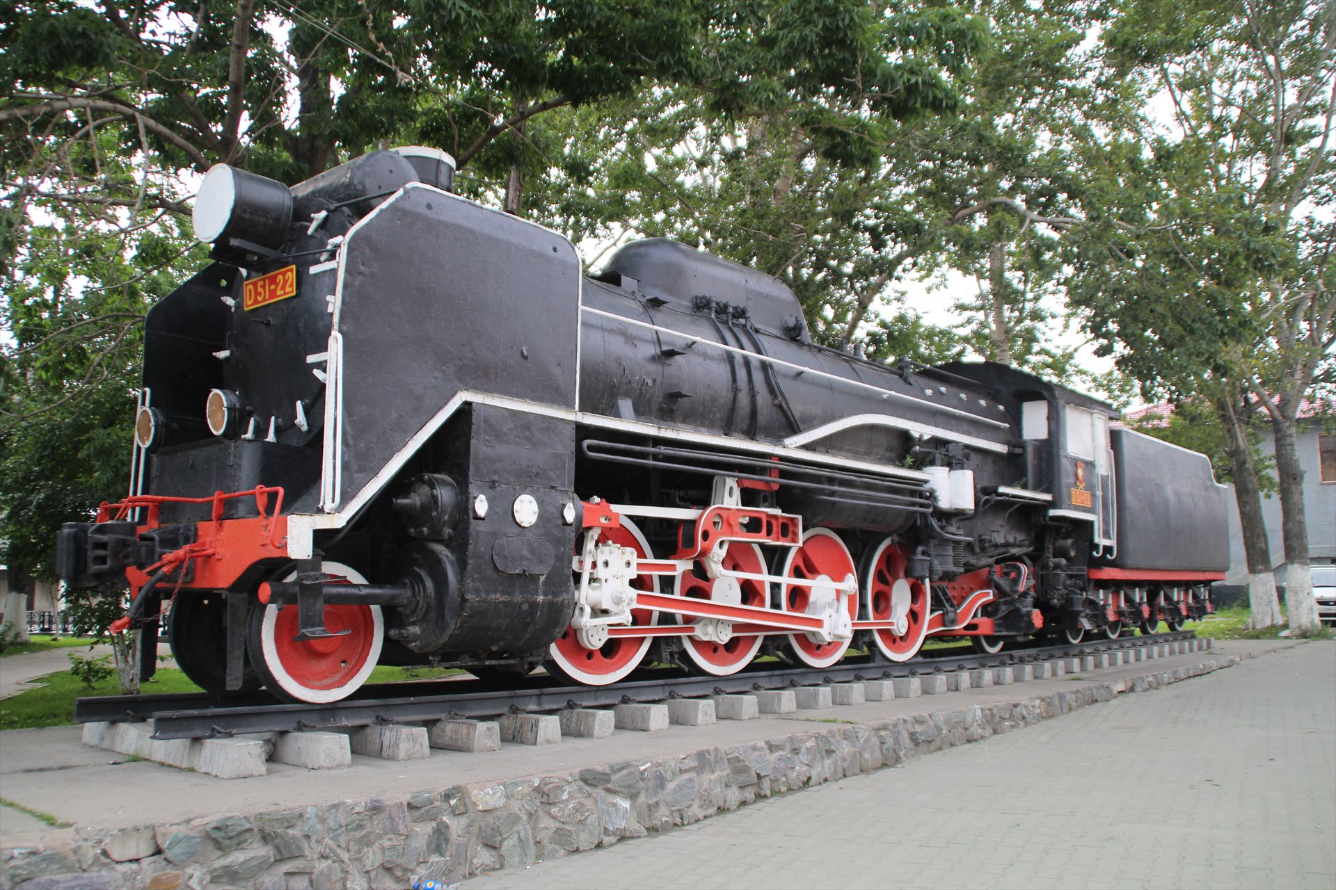 変身('02ロシア) ユジノサハリンスクでスバル製気動車を撮影する ロシアサハリン