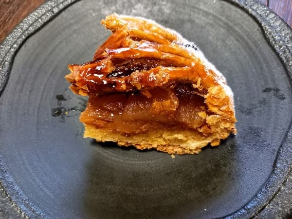 三重県のアクアイグニスのConfiture Hのアップルパイ