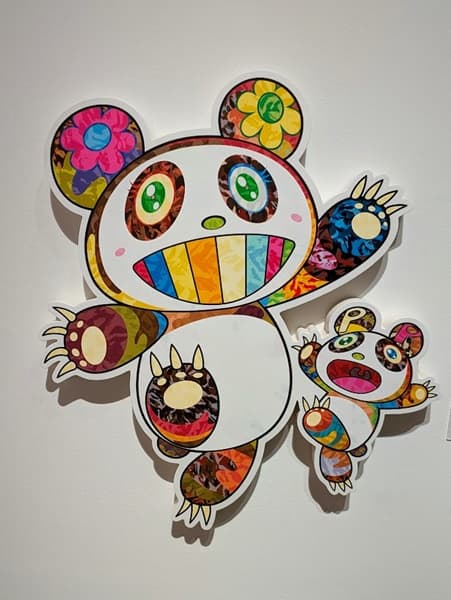 村上隆の作品「むらかみパンダの親子」