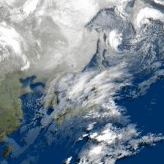 半島も雨です( 靄で太平洋が見えない) 。しばらくモバイルの実証実験