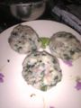 昨日「桑の葉って食べれるらしい」って言ってたら、早速おかんがコロ
