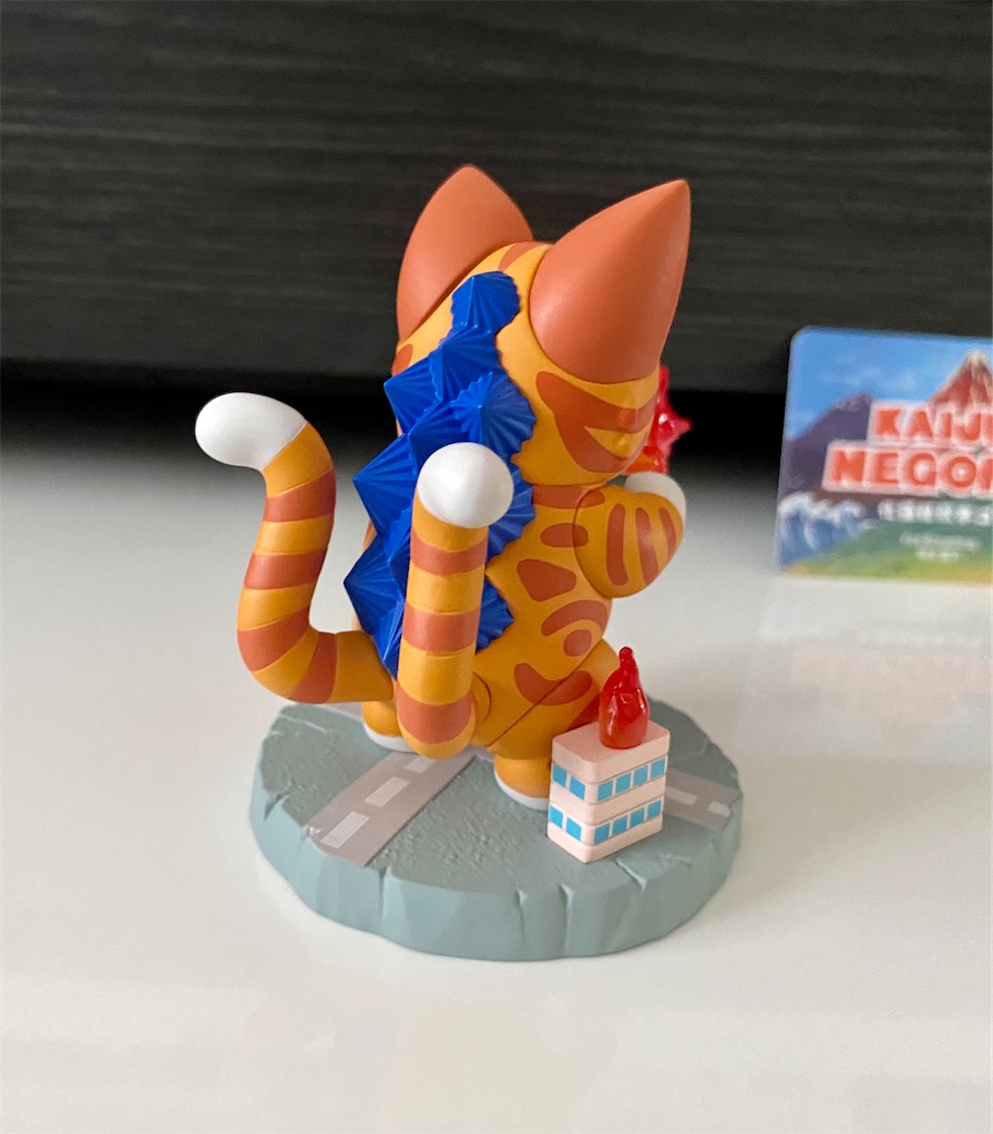 POPMART×小夏屋 KAIJU NEGORA ネゴラの一日② - YATORA TOYS