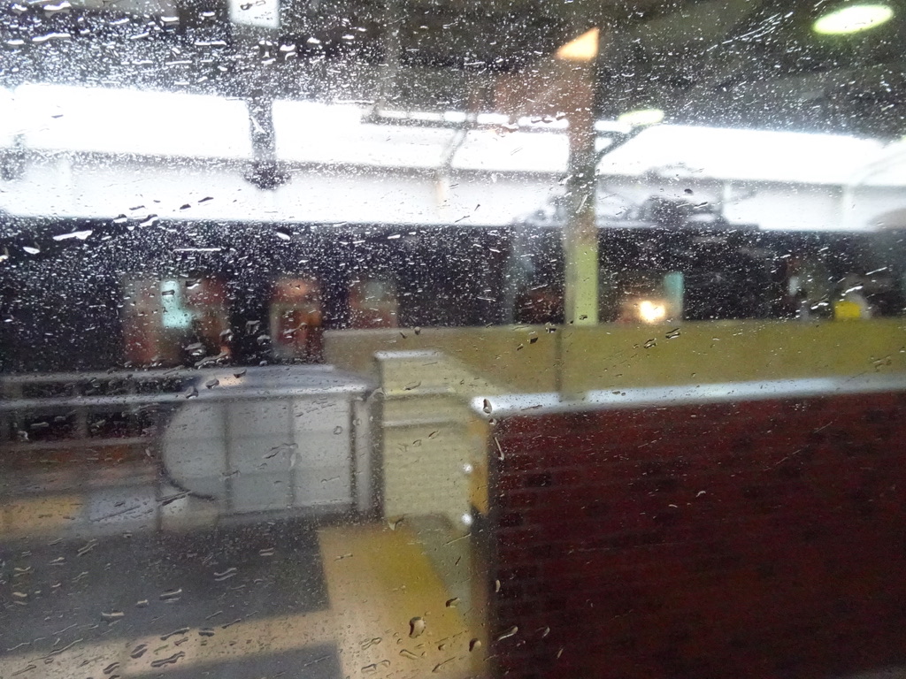 松江駅に到着すると、目の前には先ほどみたWEST EXPRESS 銀河号が停車中