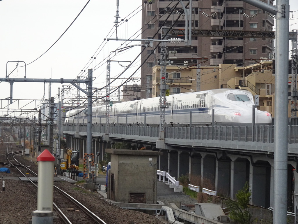 武蔵小杉駅付近を通過したN700Sひかり633号新大阪行き(2021/3/28)