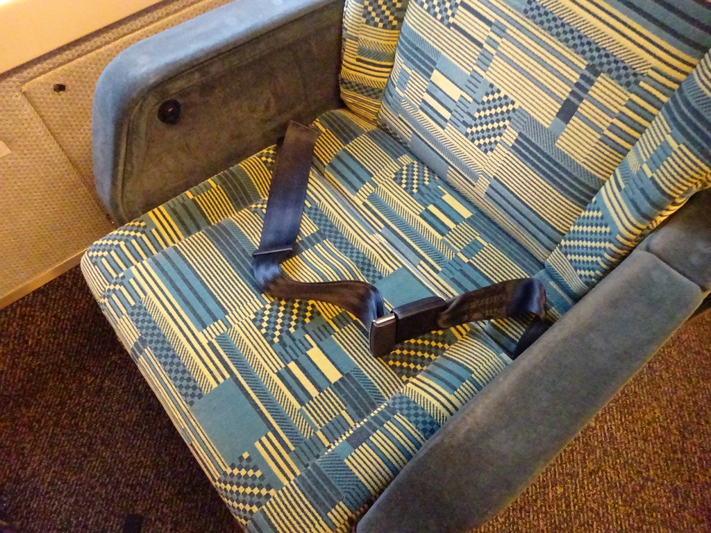 E4系8号車2階グリーン車最前列の座席(2014/12/29)