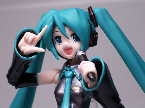 Figma 初音ミク レビュー アオイ模型店 リハビリ中