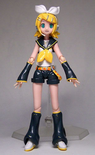 Figma 鏡音リン レビュー - アオイ模型店