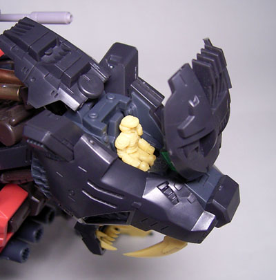 ZOIDS HMM 1/72 セイバータイガーシュバルツ仕様 レビュー