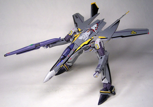 VF100’s メサイアバルキリー(オズマ・リー機) VF100's VF-25S メサイアバルキリー オズマ機｜ホビーの総合通販