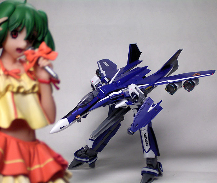 バンダイ マクロスF VF100's VF-25G メサイアバルキリー