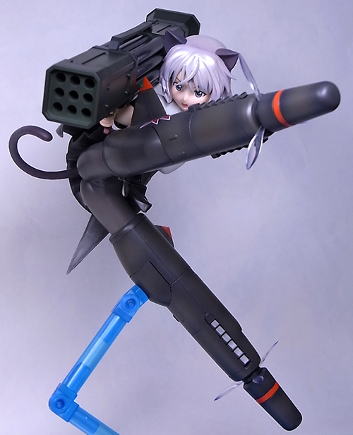 ストライクウィッチーズ 1/8 サーニャ・V・リトヴャク レビュー - アオイ模型店