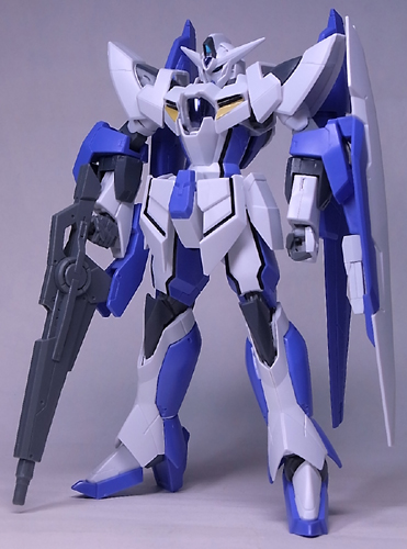 プラモデル　1/144 HG CB-001.5 アイズガンダム タイプ ダーク+スペシャルアクションベース ｢機動戦士ガンダム00I(ダブルオーアイ)｣ キャラホビ2010限定版 [0165320] 1/144 HG 00 アイズガンダム タイプ ダーク＋スペシャル