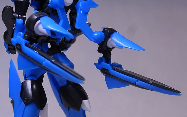 フィギュア　[ランクB] ROBOT魂 ＜SIDE MS＞ GNX-Y903VW ブレイヴ指揮官用試験機 「機動戦士ガンダム00(ダブルオー)」 Amazon.com: HG 機動戦士ガンダムOO GNX-Y903VW ブレイヴ 指揮官