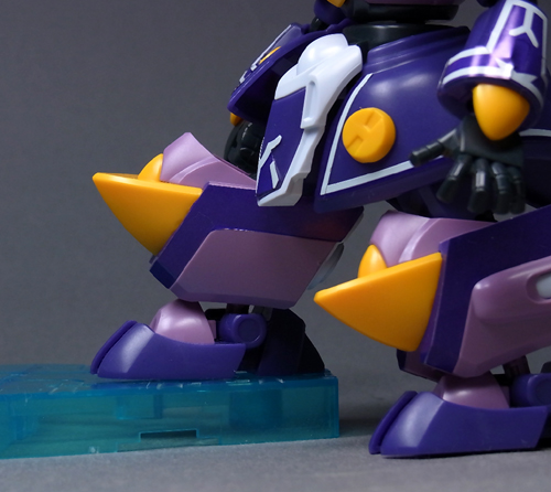 1/1 LBX 034 ジェネラル レビュー - アオイ模型店